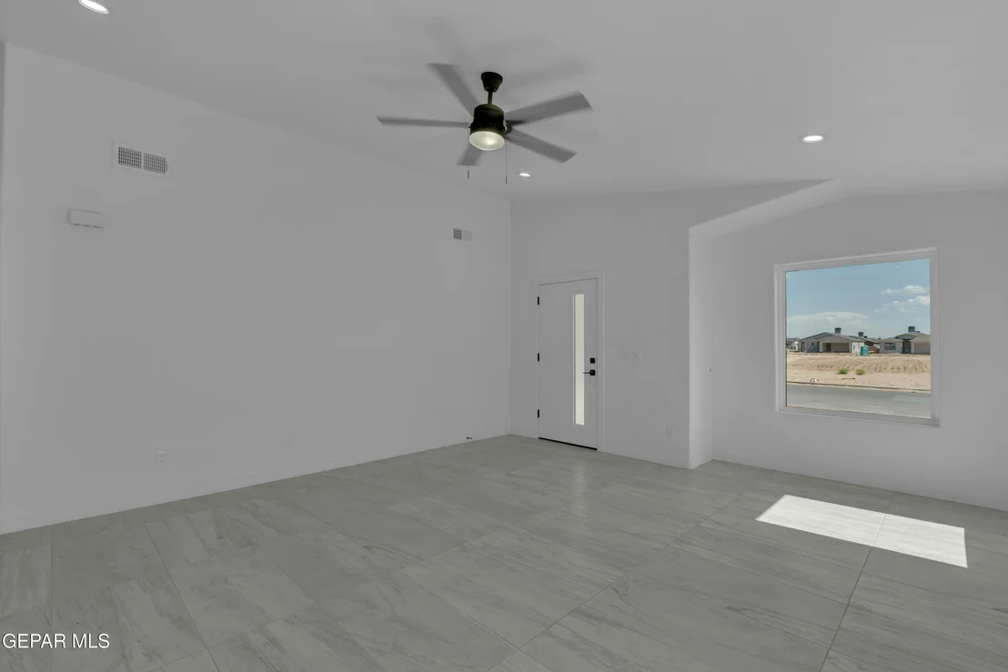 Photo of 15137 Expectation Avenue