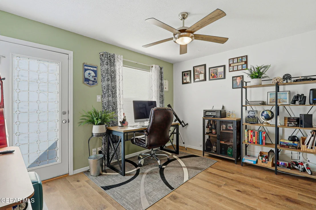 Photo of 10908 NORTHVIEW Drive
