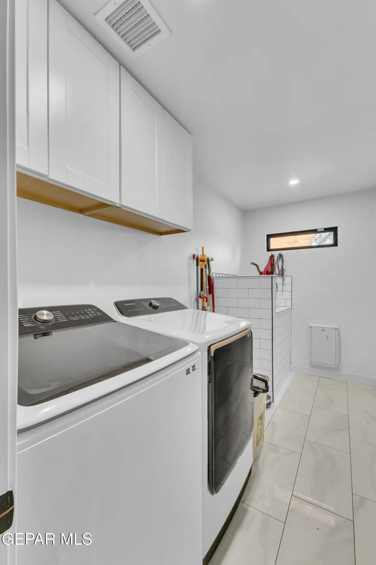 Photo of 308 Bird Avenue