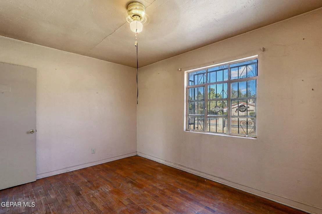 Photo of 8056 Carpenter Drive