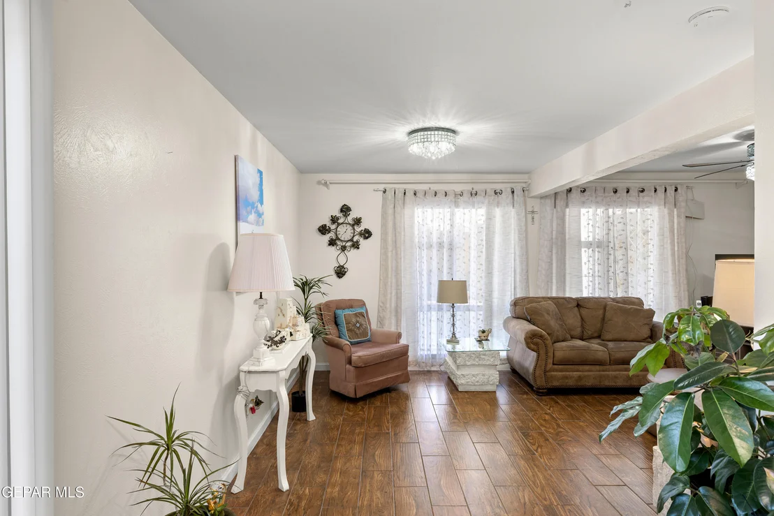 Photo of 5112 DANNY Drive