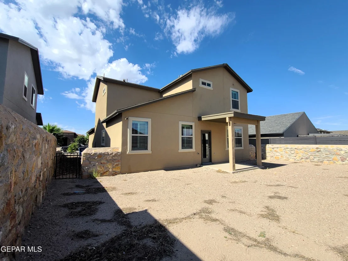 Photo of 7421 EAGLE VISTA Drive