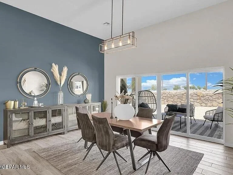 Photo of 6932 Levee Circle