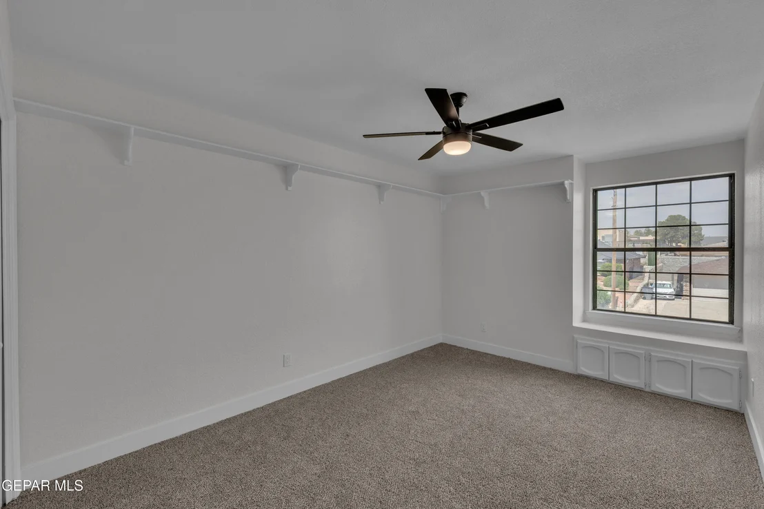 Photo of 1305 JAMES KELLEY Drive