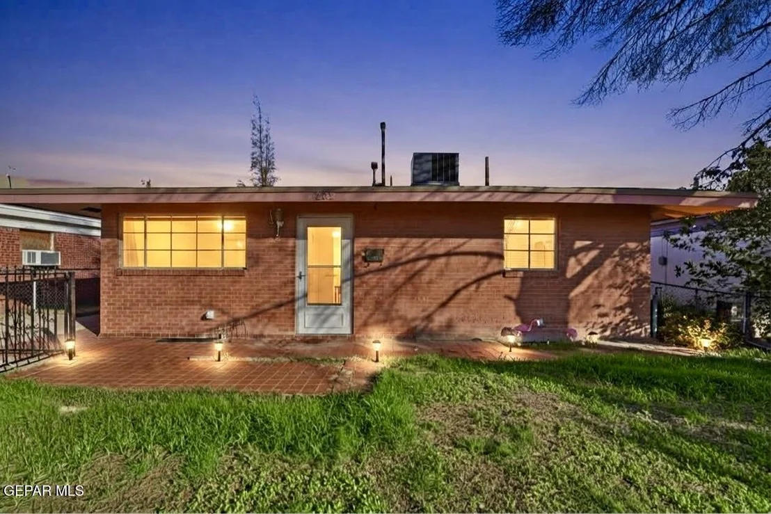 Photo of 232 MANGO Road
