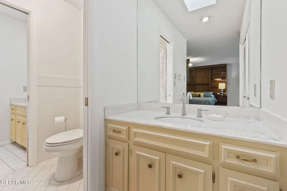 Photo of 745 Rinconada Lane