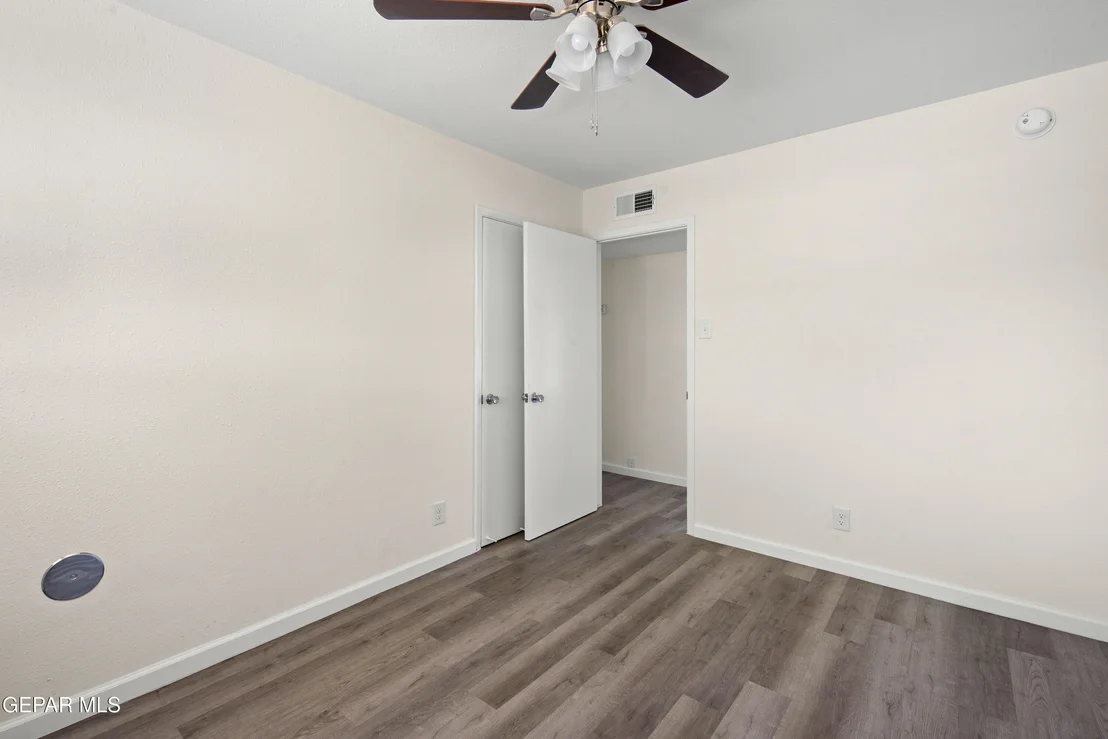 Photo of 5829 NIKE Lane