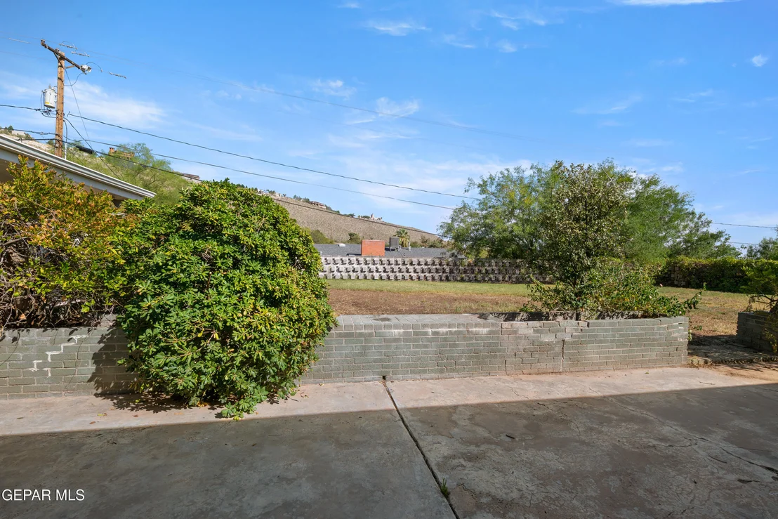 Photo of 3924 FLAMINGO Drive