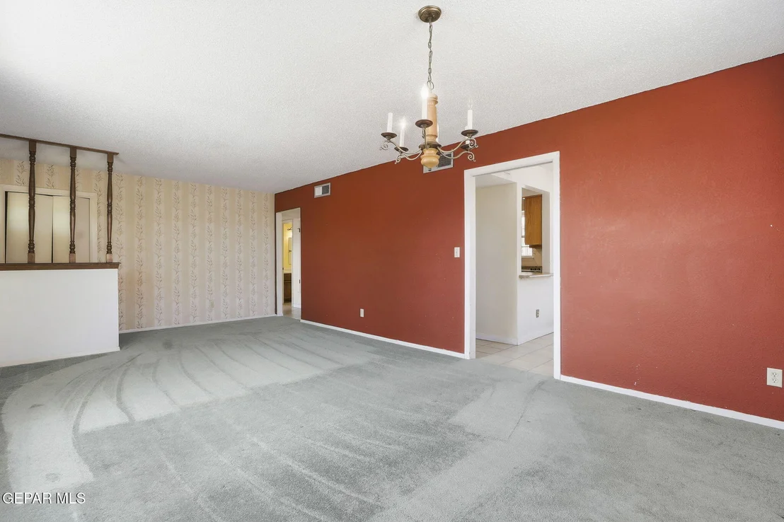 Photo of 8025 GILBERT Drive