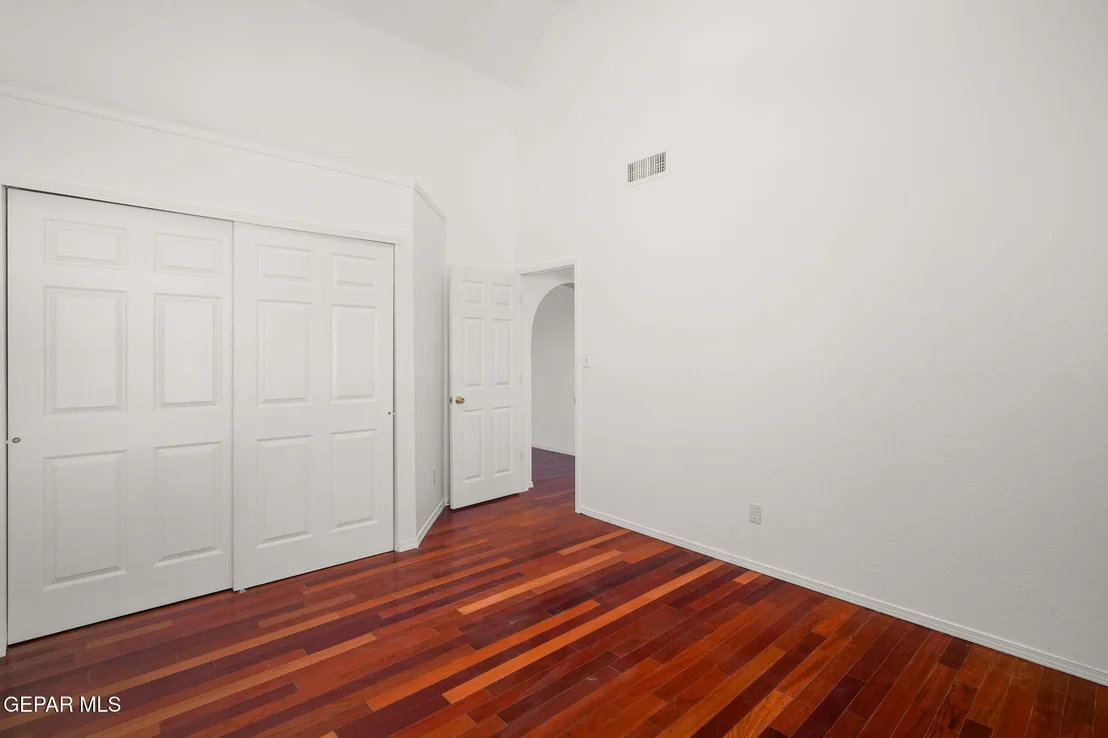 Photo of 11611 Cayuga Circle