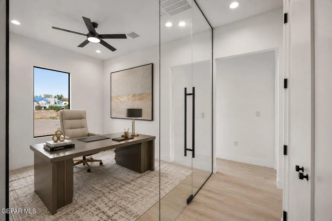 Photo of 5024 JARDINES Place
