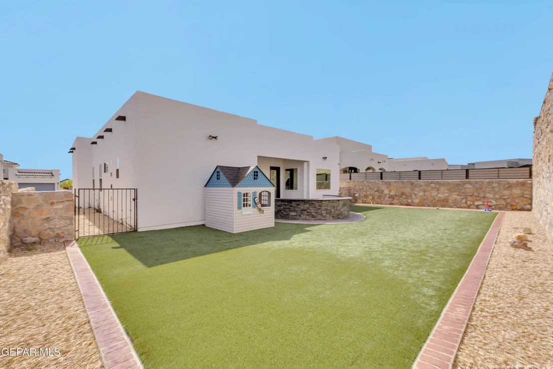 Photo of 7423 SIDEWINDER BEND Drive