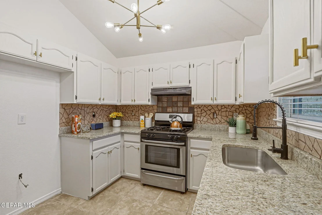 Photo of 11851 STONE CASTLE Drive