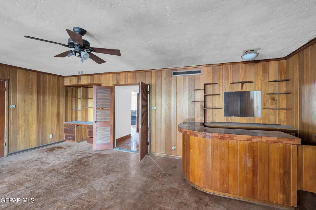 Photo of 3901 FLAMINGO Drive