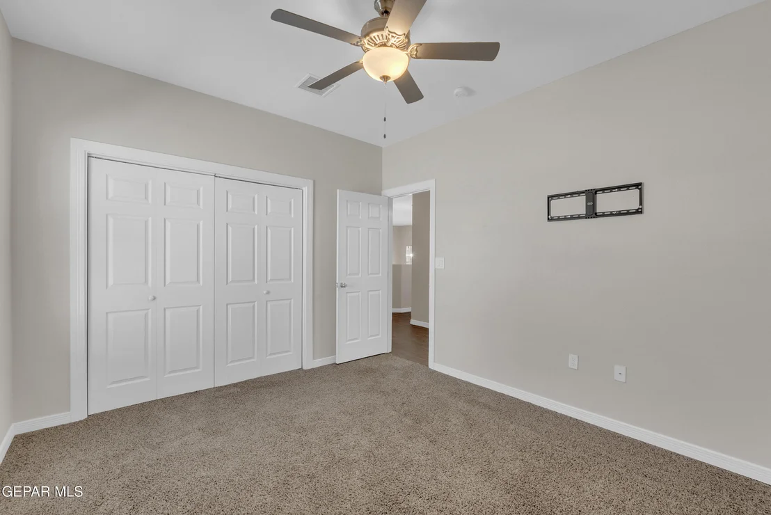 Photo of 468 EMERALD BLUFF Drive