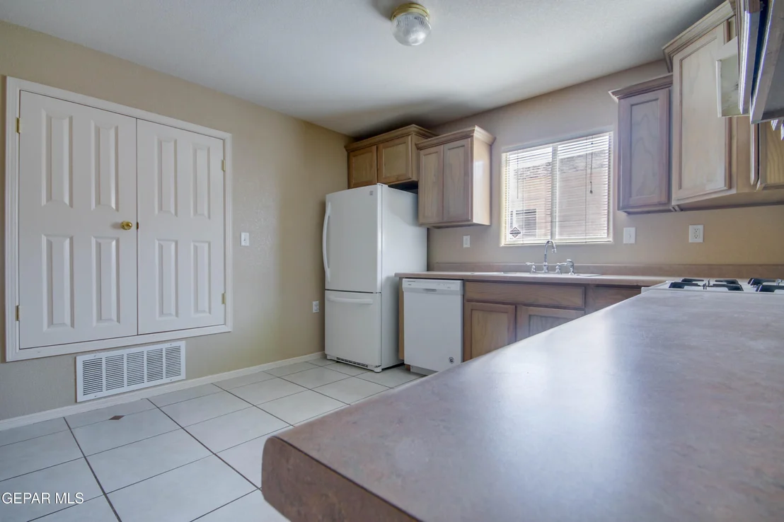 Photo of 14353 SPANISH POINT Drive