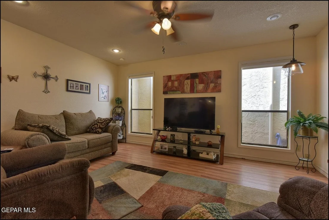 Photo of Unit D at 730 ESPADA Drive