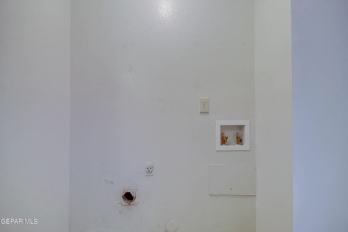 Photo of Unit B at 3429 RISNER Place