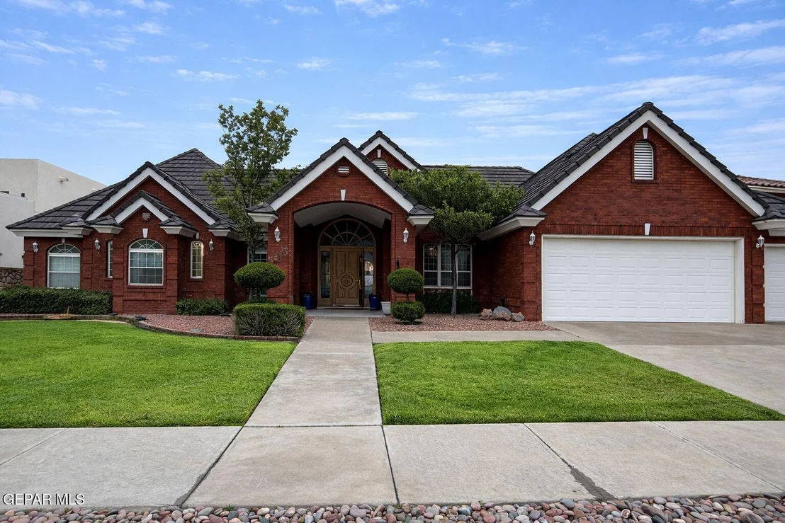 Photo of 5433 Cactus Hill Drive