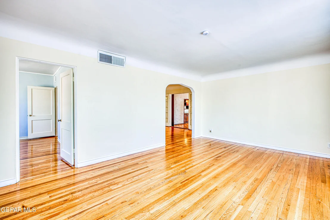 Photo of 820 Galloway Drive