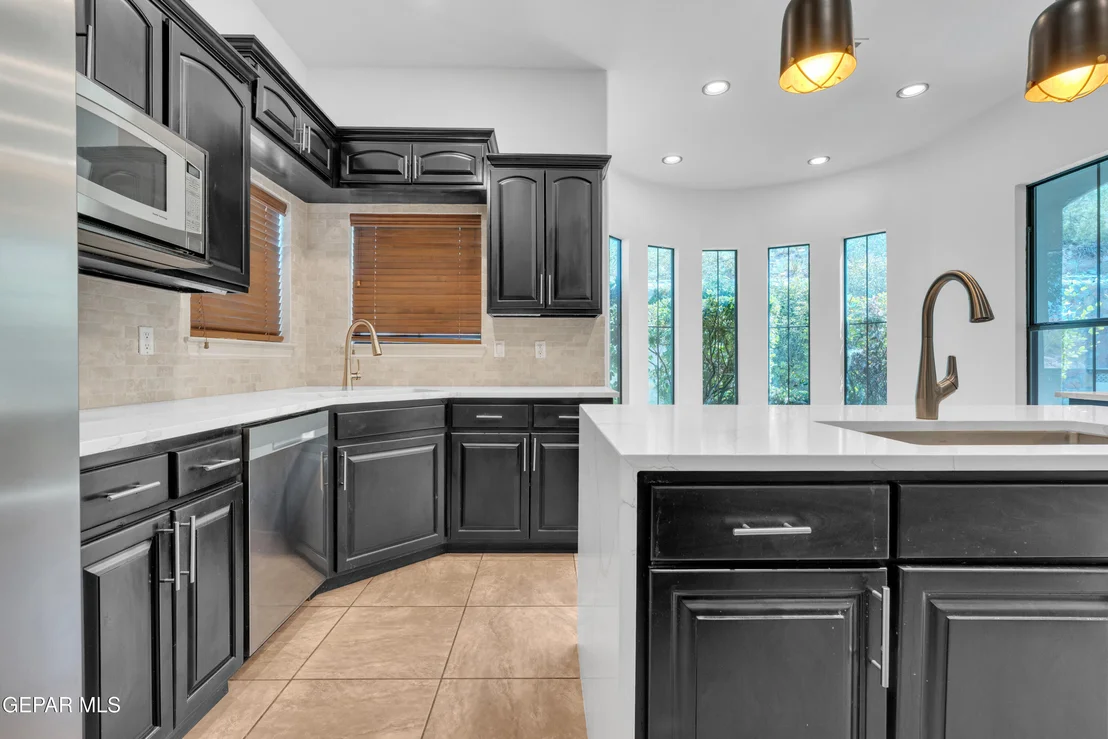 Photo of 5833 SUNDALE Road
