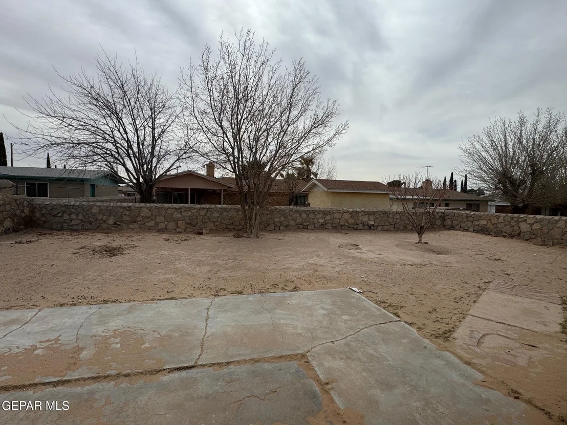 Photo of 2612 DAN SIKES Drive