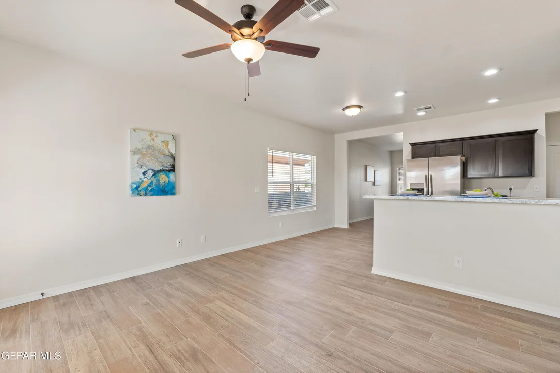 Photo of 325 Sand Gate Drive