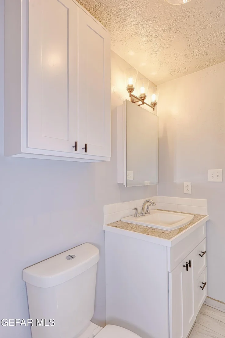 Photo of 533 Montecito Road