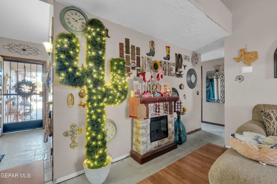 Photo of 6725 TIGER EYE Drive