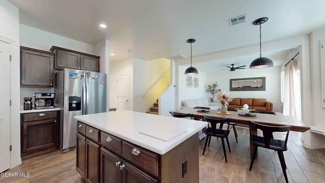 Photo of 13870 SUMMER Way
