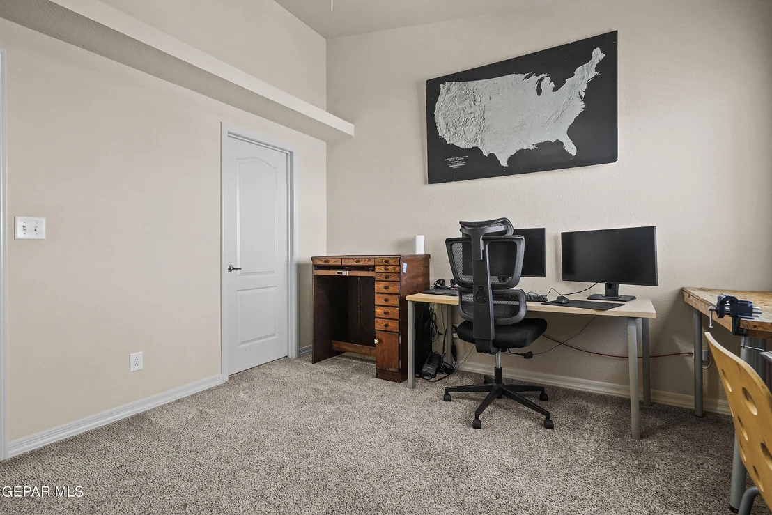 Photo of 14425 APPLE POINT Court