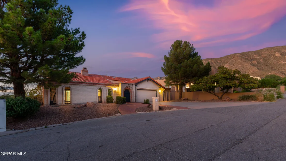 Photo of 401 Sharondale Drive