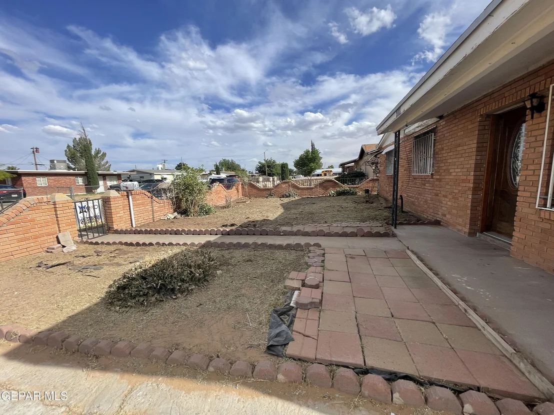 Photo of 8401 MOUNT WHITNEY Drive