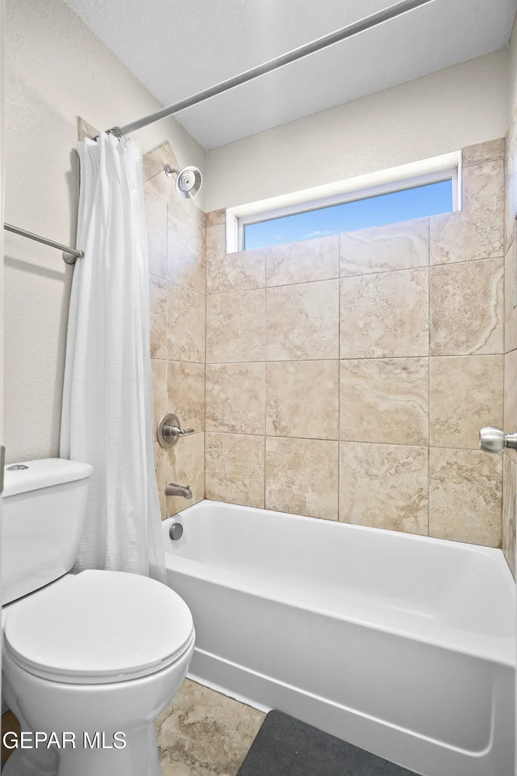 Photo of 2140 THOMAS LACKLAND Street