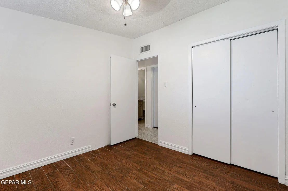Photo of 4540 Swan Drive Drive