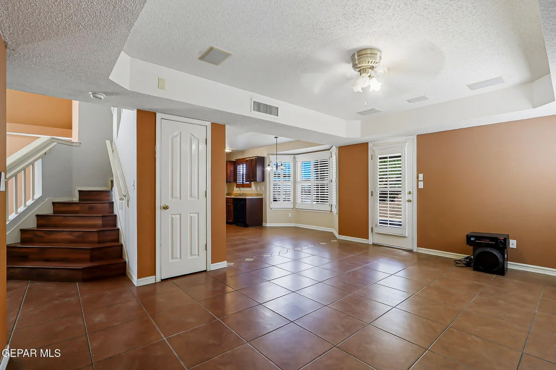 Photo of 6108 River Park Place