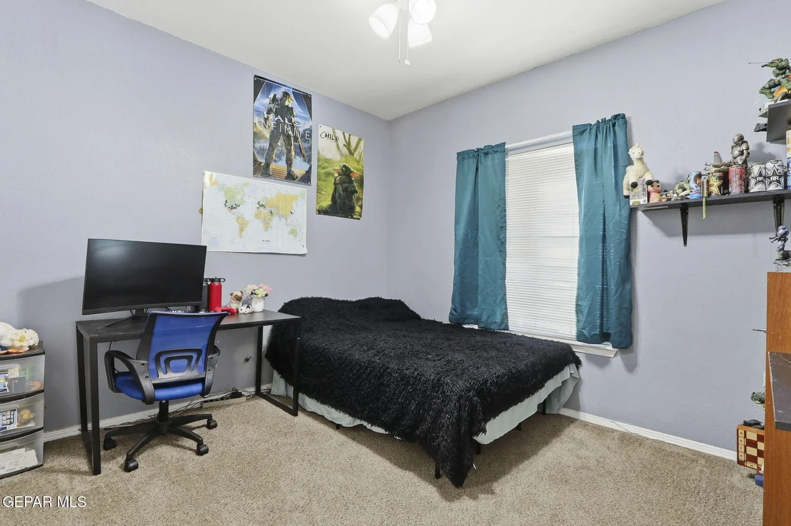Photo of 12720 SETTING SUN Drive