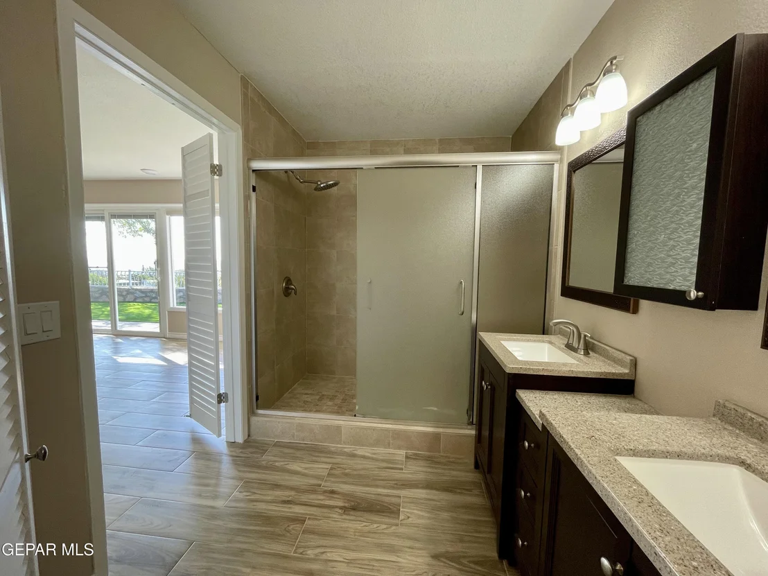 Photo of 3124 PARK NORTH Drive