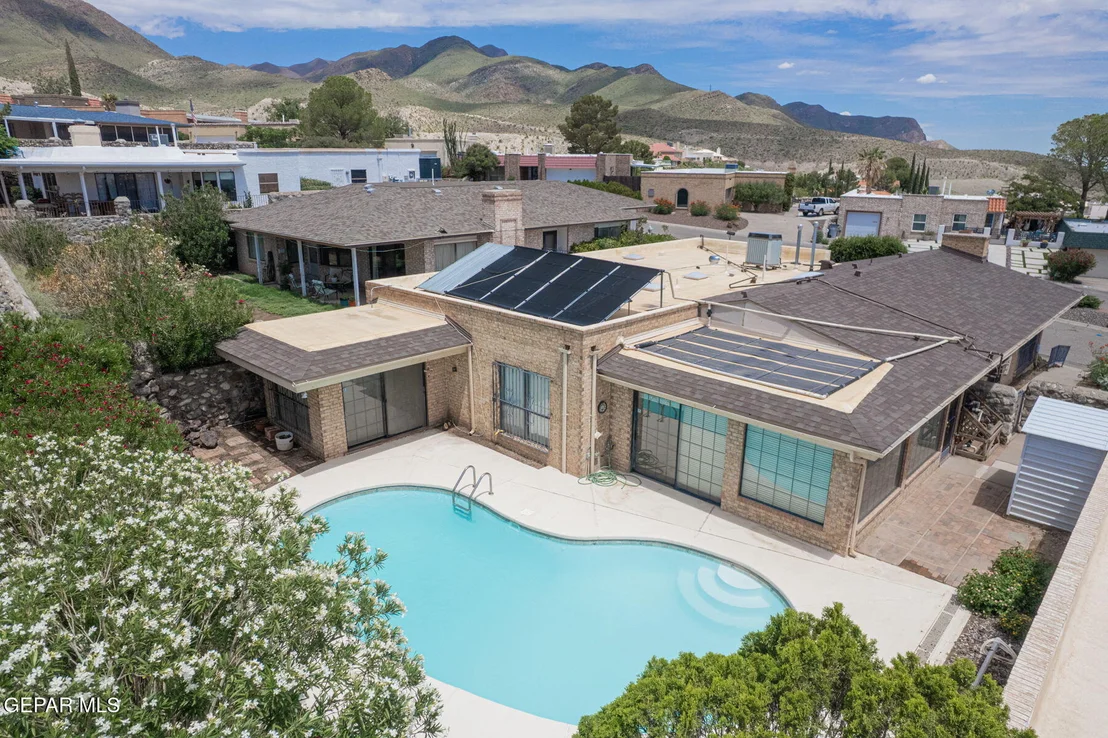 Photo of 3204 HIGH POINT Drive