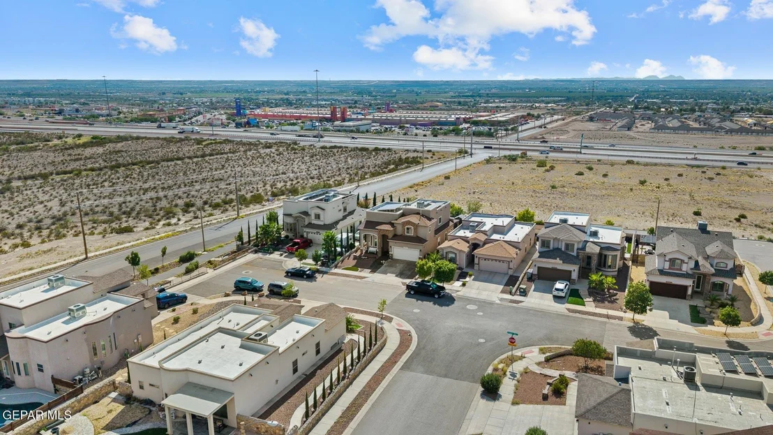 Photo of 7893 Enchanted View Drive