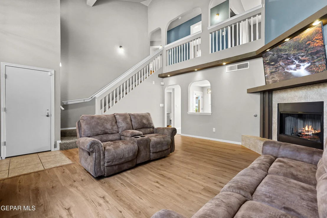 Photo of 5340 IGNACIO ALMANZAR Lane