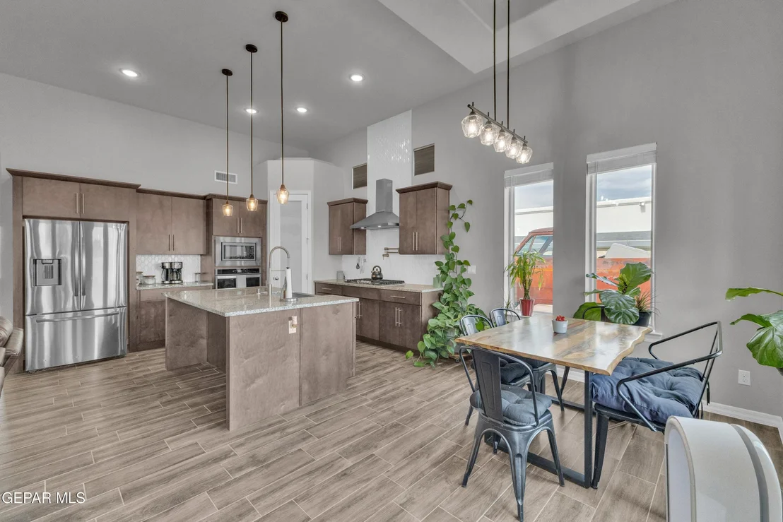 Photo of 1076 Speranza Court