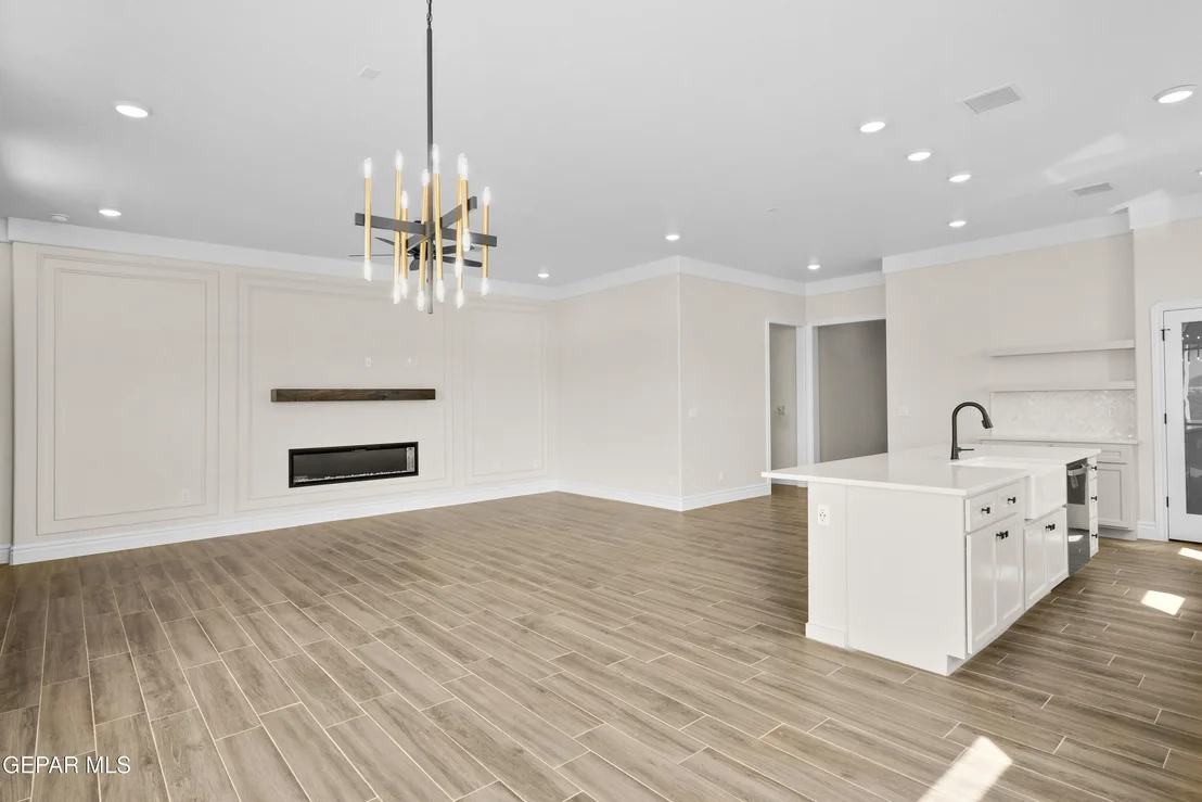 Photo of 13375 Jeff Winton Drive
