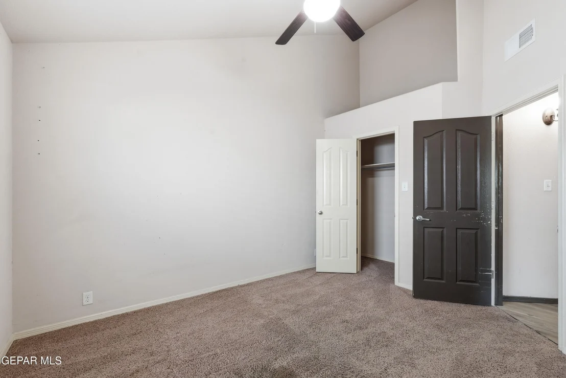 Photo of 320 Emerald Woods Street