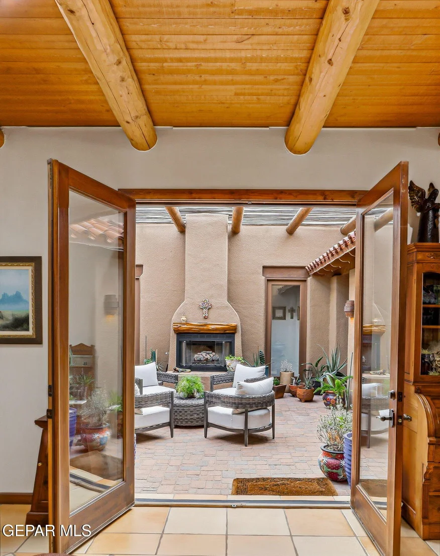 Photo of 1133 CALLE LOMAS Drive
