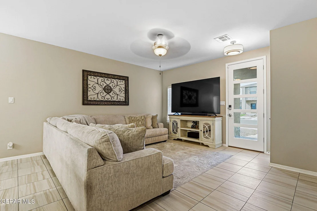 Photo of 5948 HIDDEN ARBOR Drive