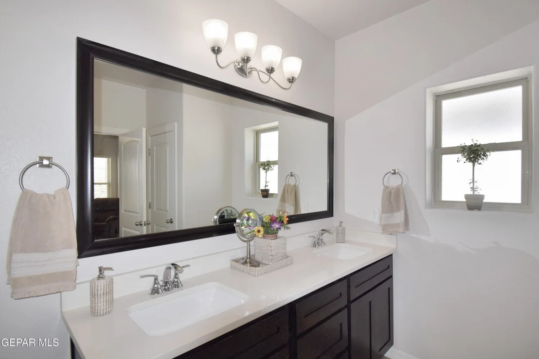 Photo of 2240 Small Mountain Place