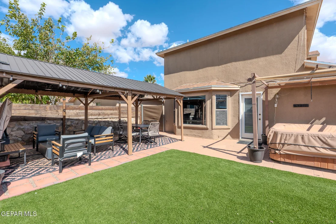 Photo of 10031 PALOMA Drive