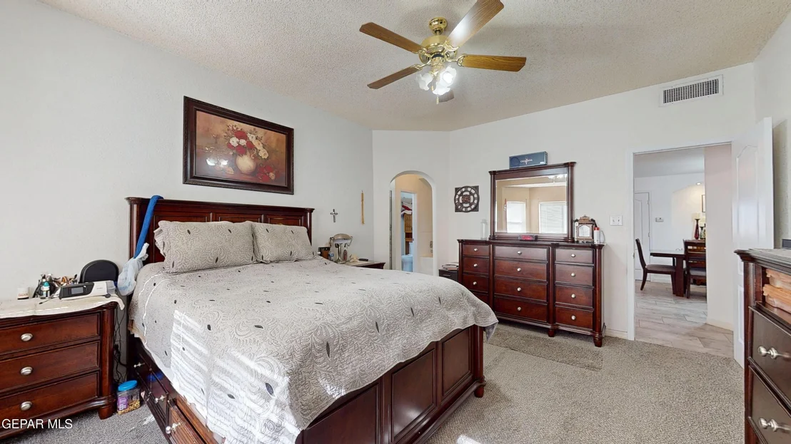 Photo of 1236 VIKKI CARR Lane