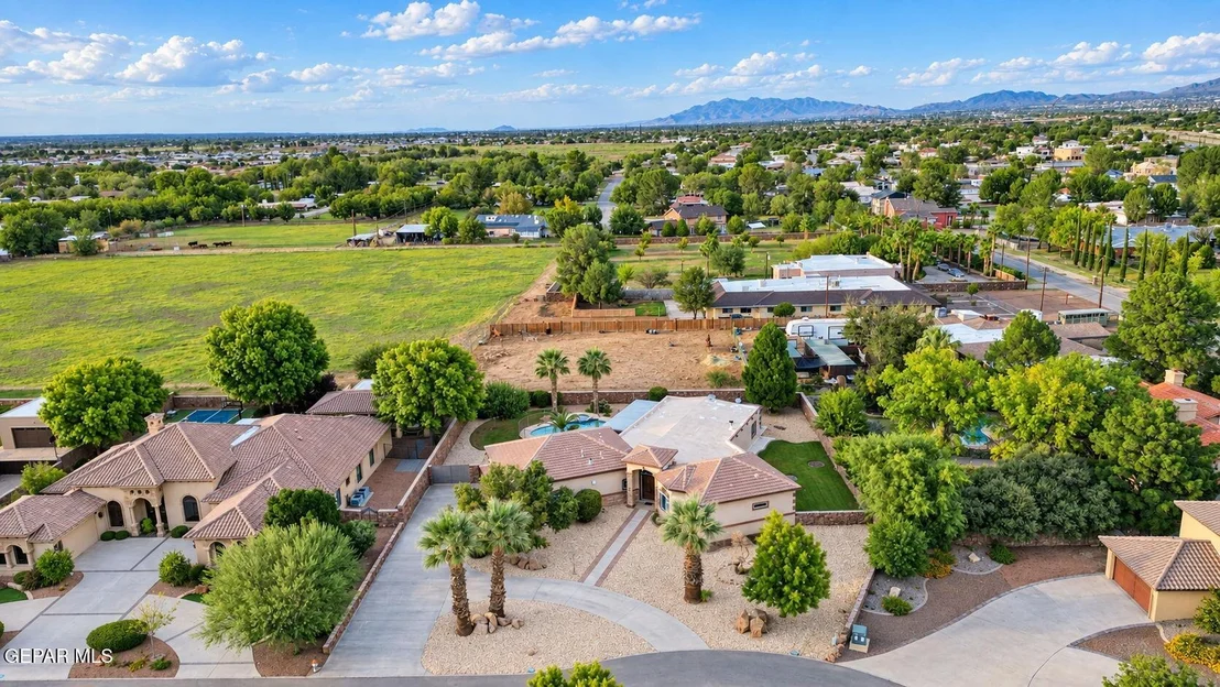 Photo of 732 Emerald View Drive